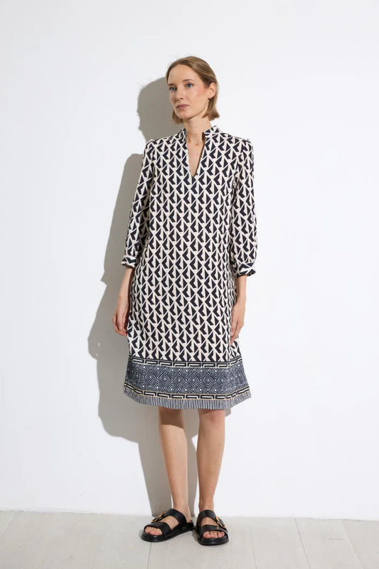 Tinta & Bariloche Black & White Geometric Midi Dress Three-Quarter Sleeves, Mandarin Collar ARAGONA