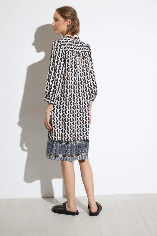 Tinta & Bariloche Black & White Geometric Midi Dress Three-Quarter Sleeves, Mandarin Collar ARAGONA