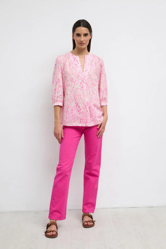 Tinta & Bariloche Pink Floral Blouse – Three-Quarter Sleeves, Mandarin Collar VINUESA