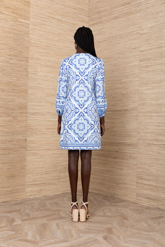 Hale Bob Blue Print Midi Dress with Open V-Neck, Long Sleeves & Pockets 5ZTM674A