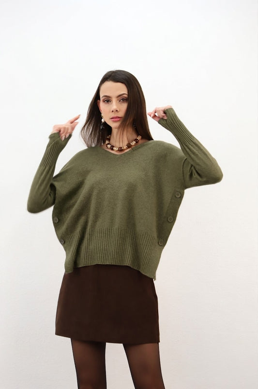 Estheme Cashmere Green Cashmere V-Neck Sweater Button Side Detail