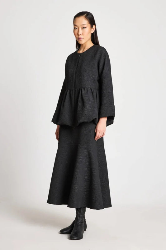 Isik Ozgur Black Textured Midi Skirt Women’s – Flared Fit with Side Pockets
