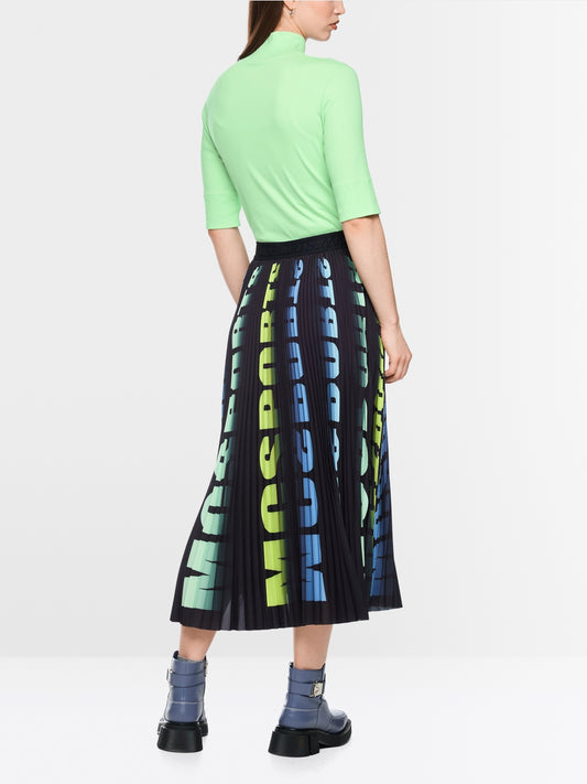 Marc Cain Green Basic T-Shirt with Stand-Up Collar