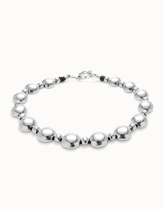 Uno de 50 Silver Beaded Necklace with Larger Central Bead COL1997