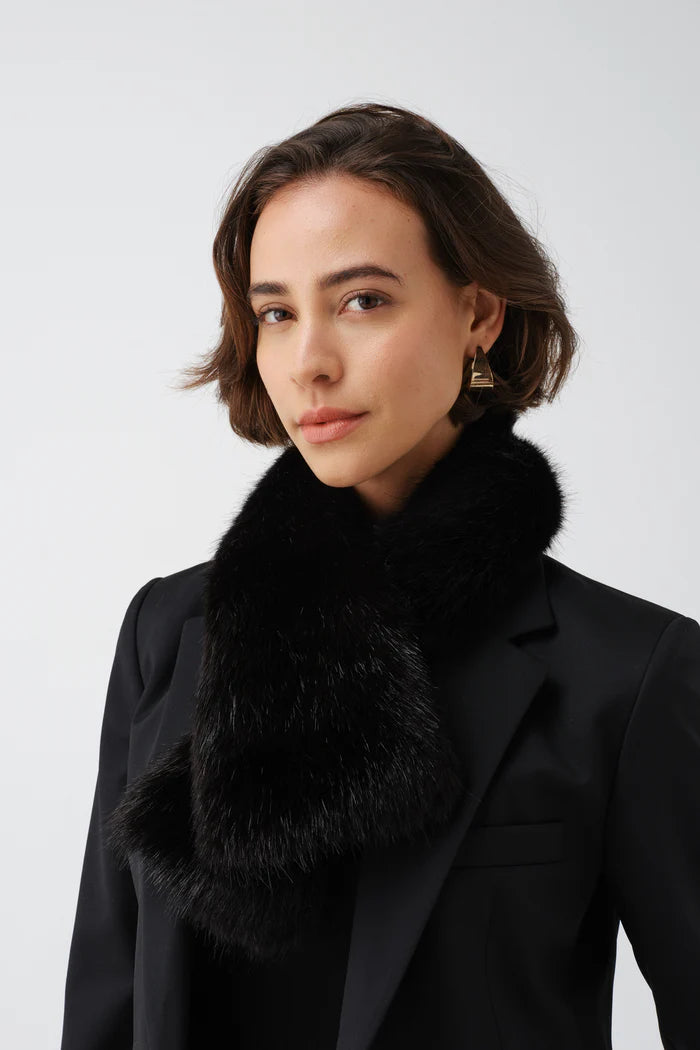 Helen Moore Black Faux Fur Tippet Scarf - Jane Young