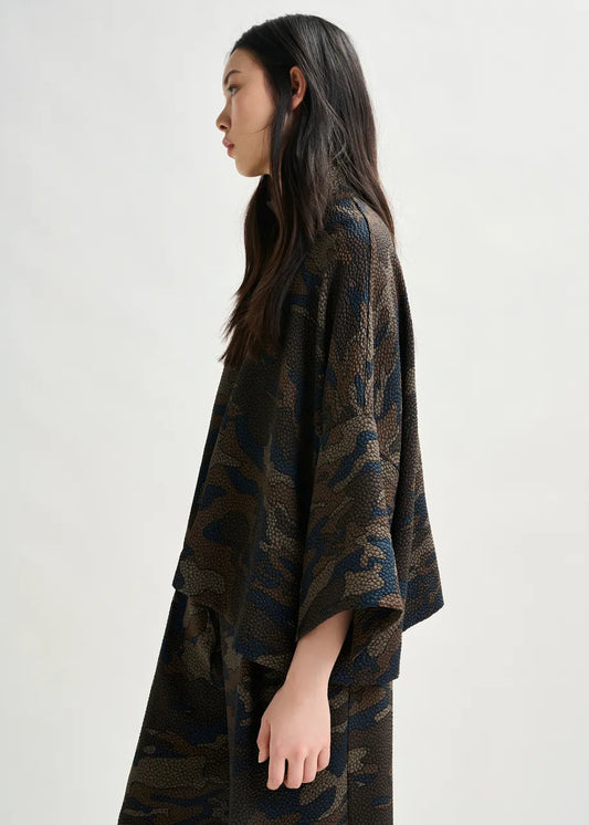 Essentiel Antwerp Brown, khaki and black oversized top with stand-up collar Iscratch