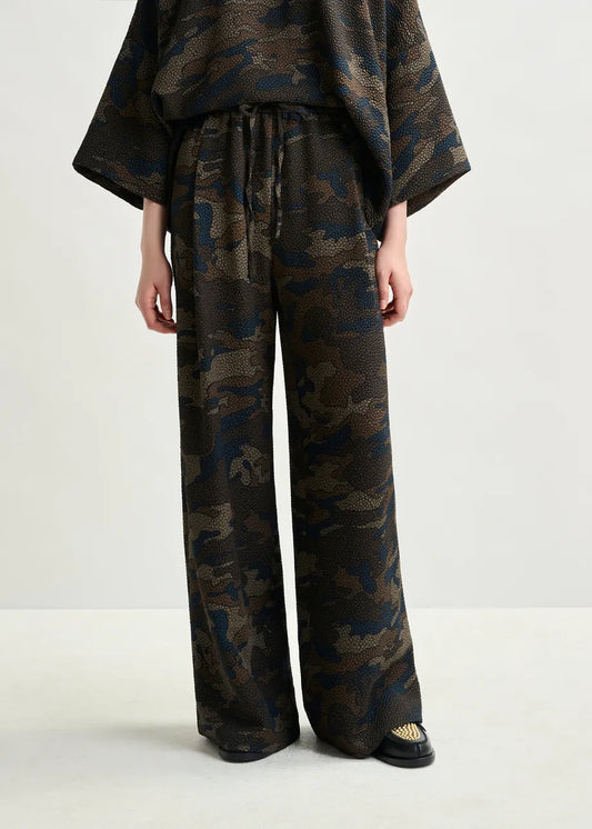 Essentiel Antwerp Brown, khaki and black wide-leg trousers Itchy