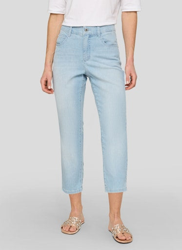 Rabe Light Denim Slim Crop Jeans – 3/4 Length