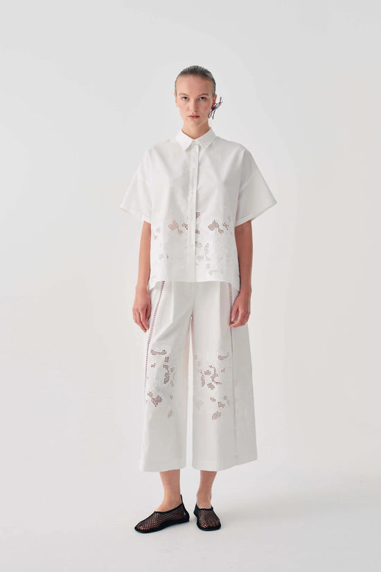 Beatrice b White Crop Wide Leg Trousers with Embroidery 26FE1130RI921
