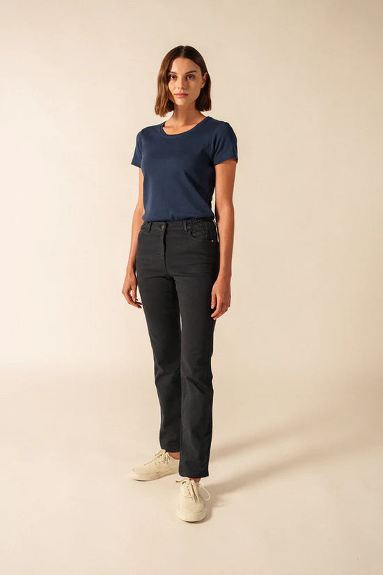 Saint James Navy Slim Leg 5 Pocket Stretch Jeans