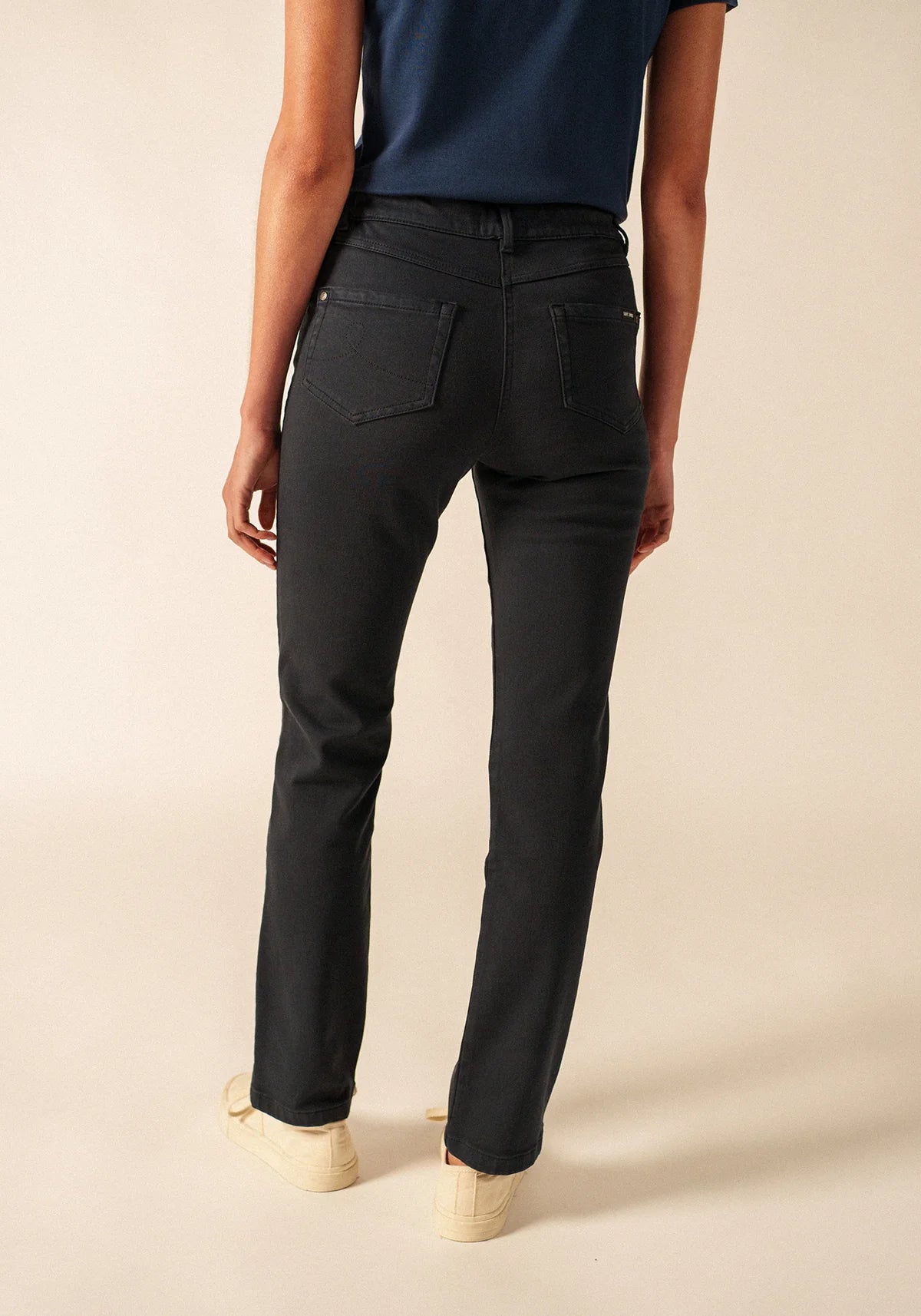 Saint James Navy Slim Leg 5 Pocket Stretch Jeans
