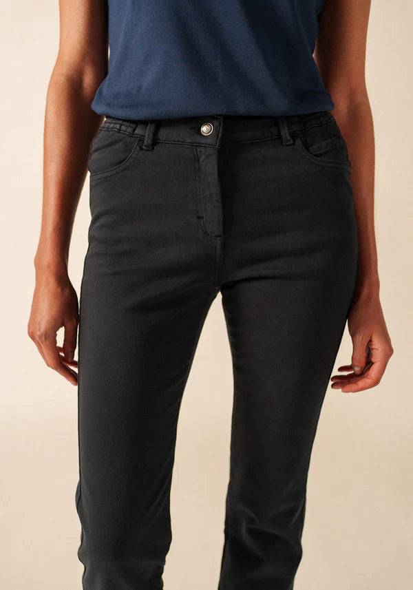 Saint James Navy Slim Leg 5 Pocket Stretch Jeans