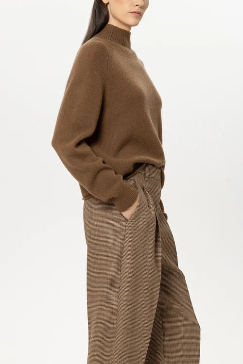 Luisa Cerano Caramel Cashmere-Blend Turtleneck Sweater
