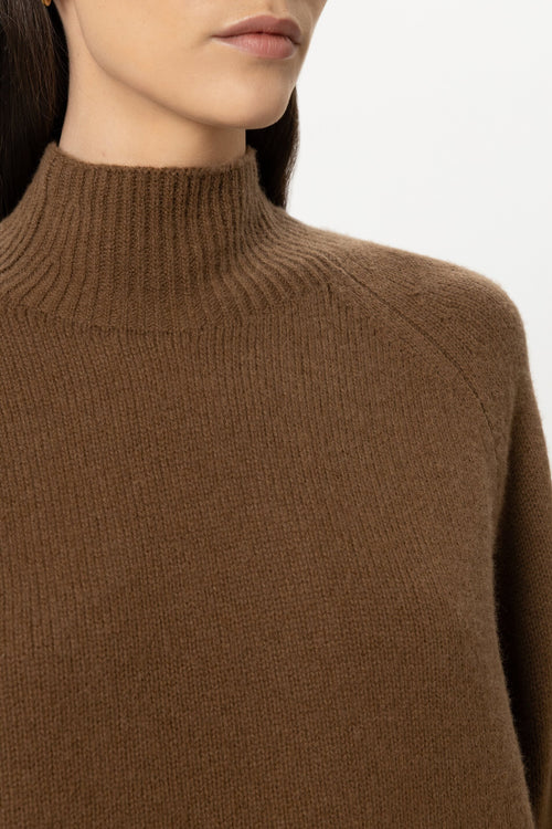 Luisa Cerano Caramel Cashmere-Blend Turtleneck Sweater