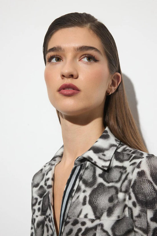 Tinta & Bariloche Monica grey shirt