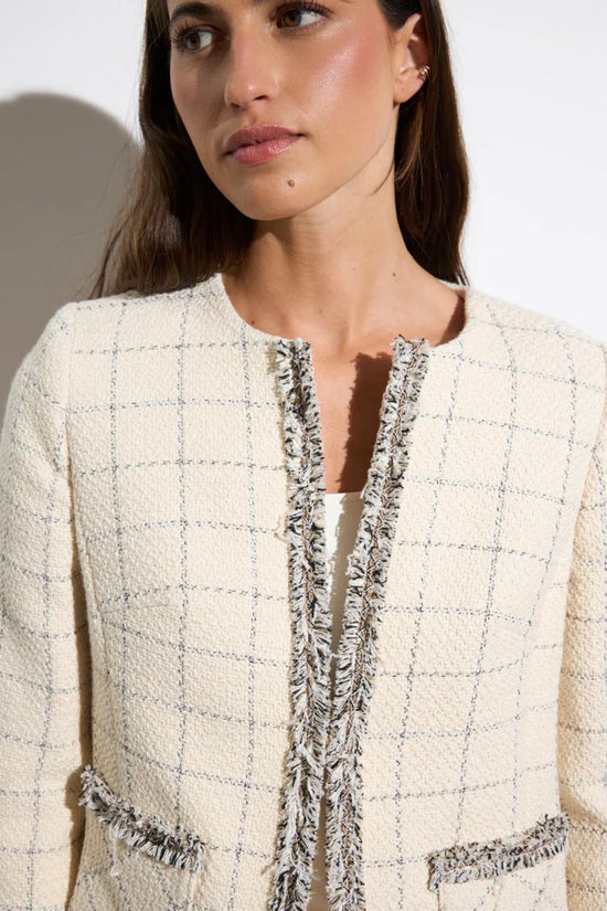 Tinta & Barriloche Natural Check Patterned Short Tweed Jacket