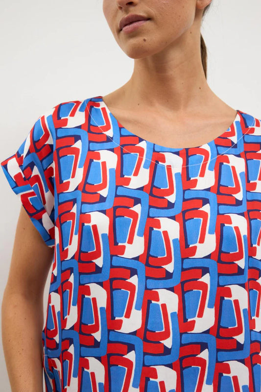 Tinta & Bariloche Red & Blue Geometric Print Blouse with Short Wide Sleeves, Asymmetrical Hem Trevejo