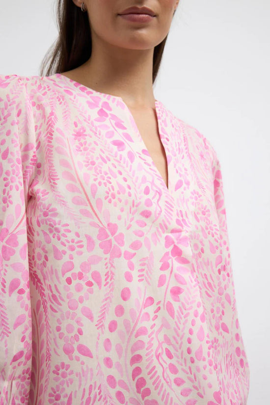 Tinta & Bariloche Pink Floral Blouse – Three-Quarter Sleeves, Mandarin Collar VINUESA