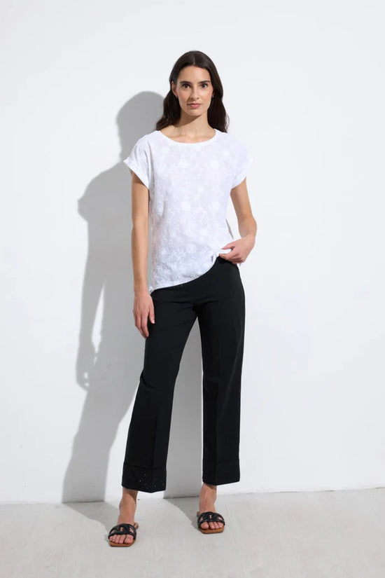 Tinta & Bariloche White Short-Sleeved Embroidered Blouse