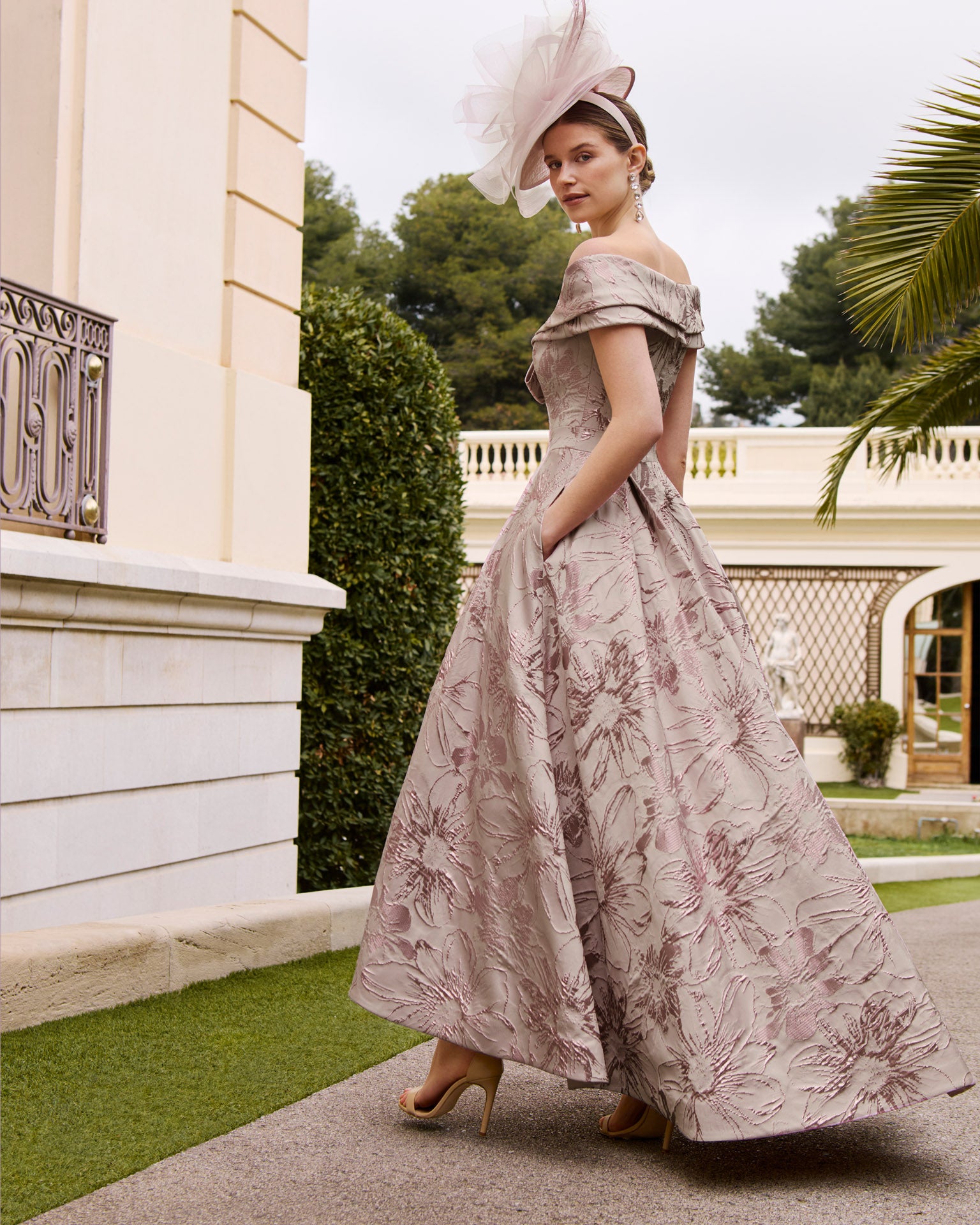 Couture Club Printed Brocade Dress in Chalk Rose