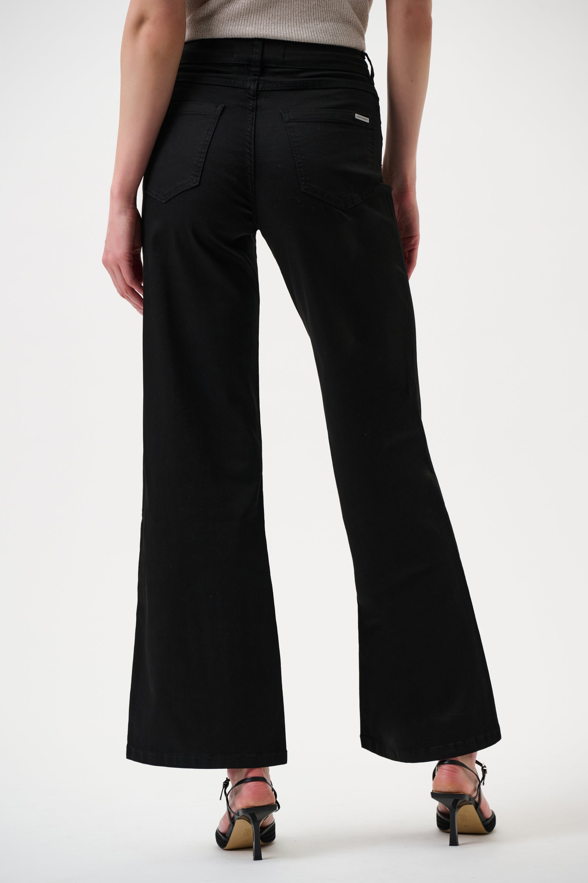 Joseph Ribkoff Black Classic Wide-Leg Stretch Jeans