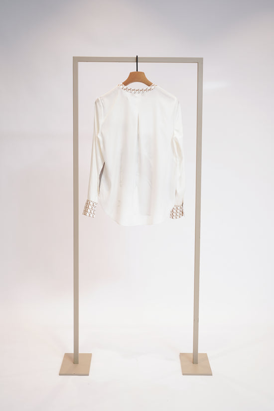Herzens Grey Horse Print Silk Tunic Blouse – Open V Neck, Long Sleeves