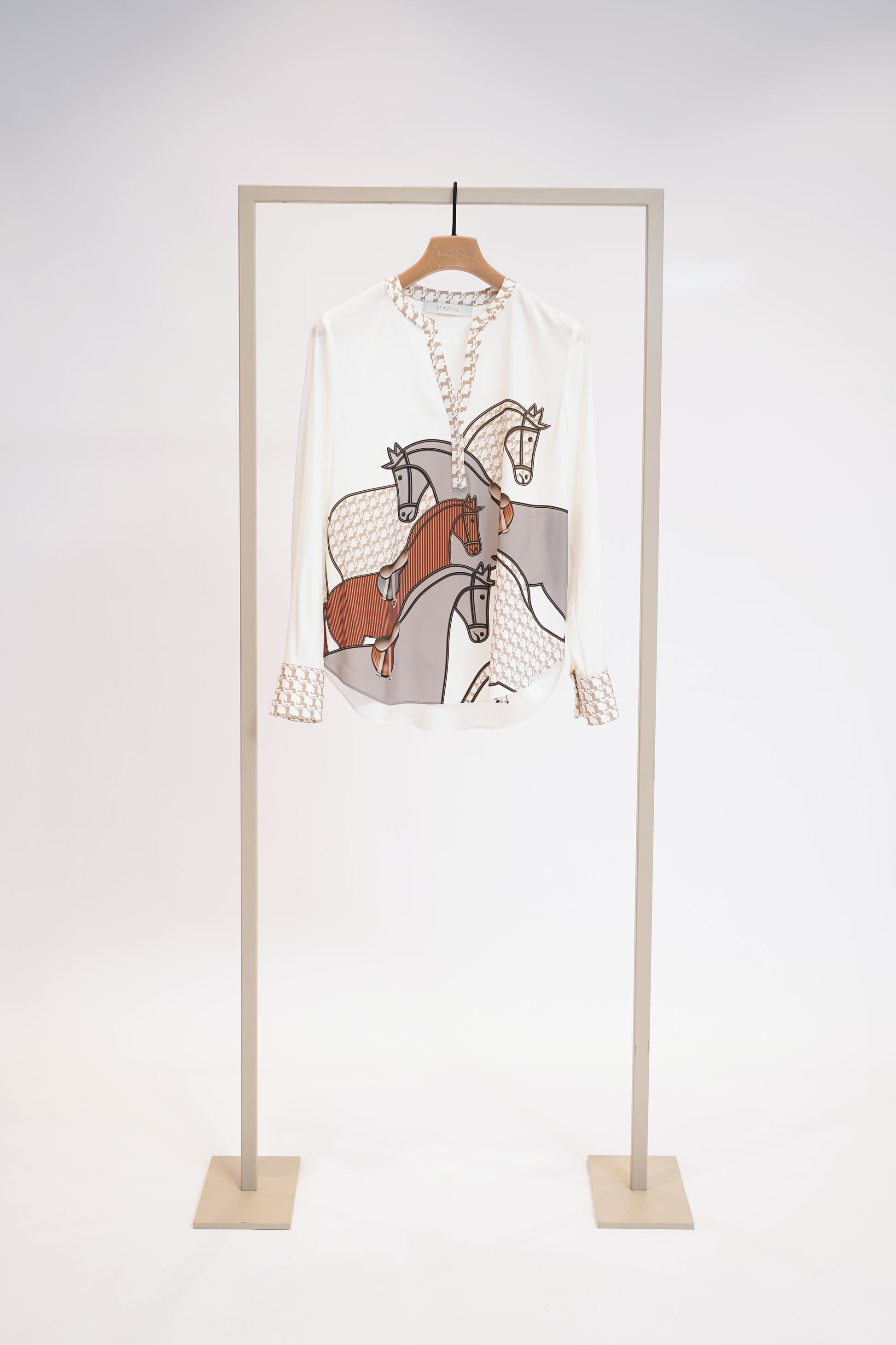 Herzens Grey Horse Print Silk Tunic Blouse – Open V Neck, Long Sleeves