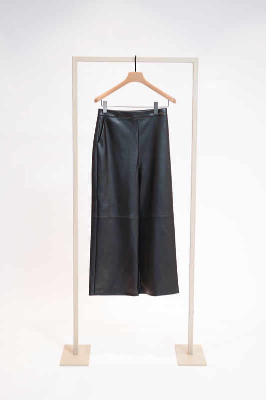 Herzens Black Faux Leather Wide Leg Trousers – Elasticated Waistband & Side Pockets