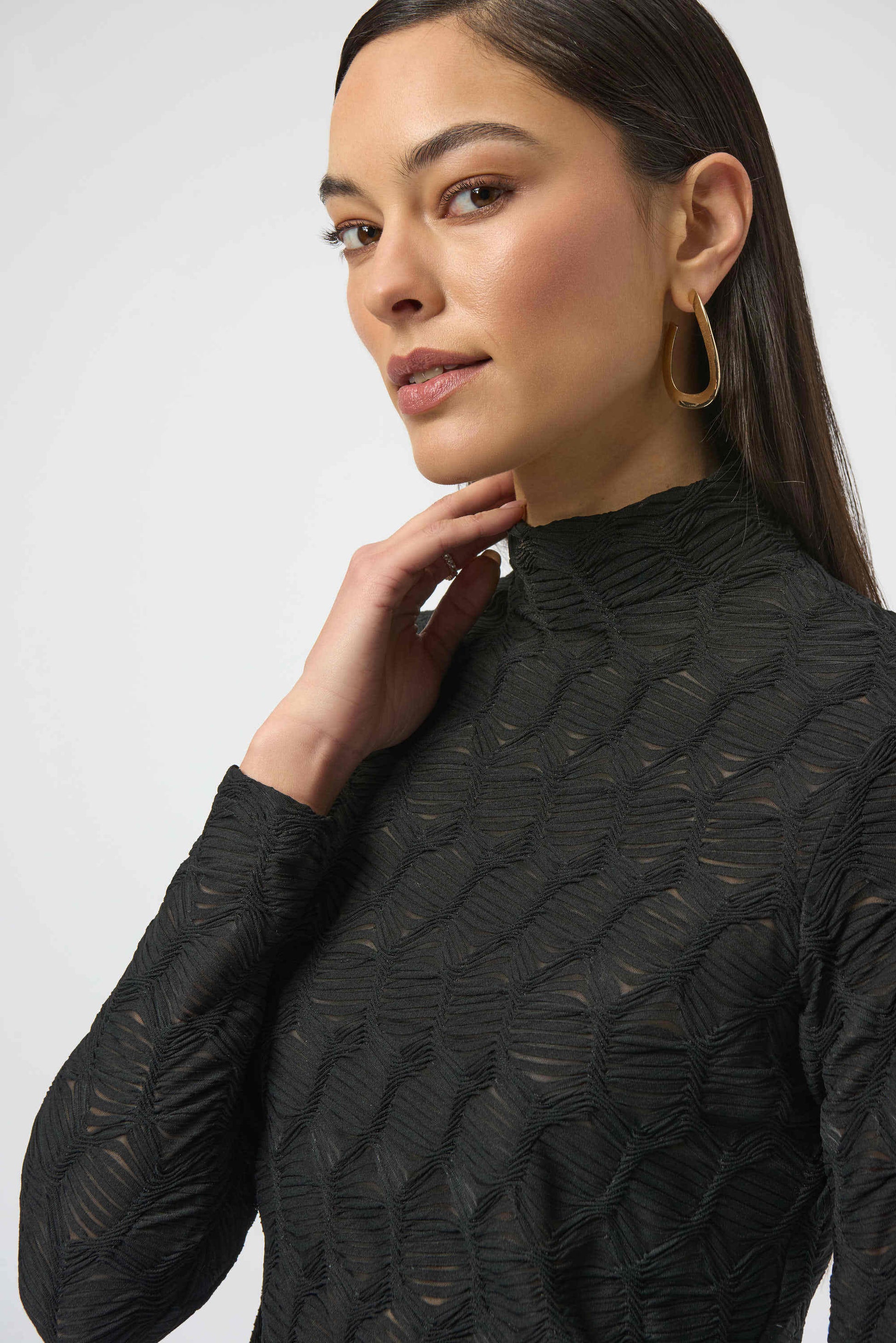 Joseph Ribkoff textured fitted top 254128