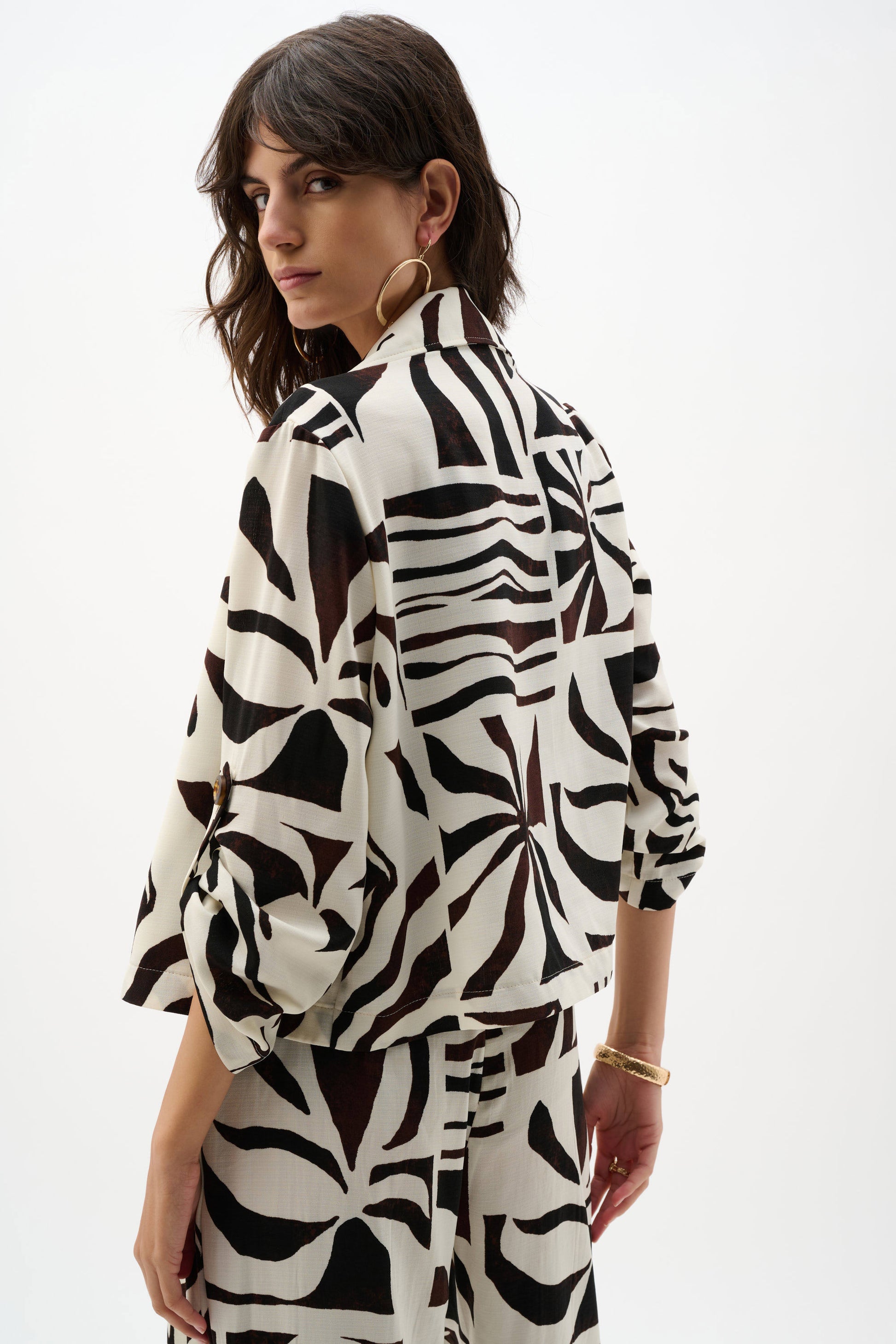 Joseph Ribkoff Cream Woven Gauze Tropical Print Boxy Blazer