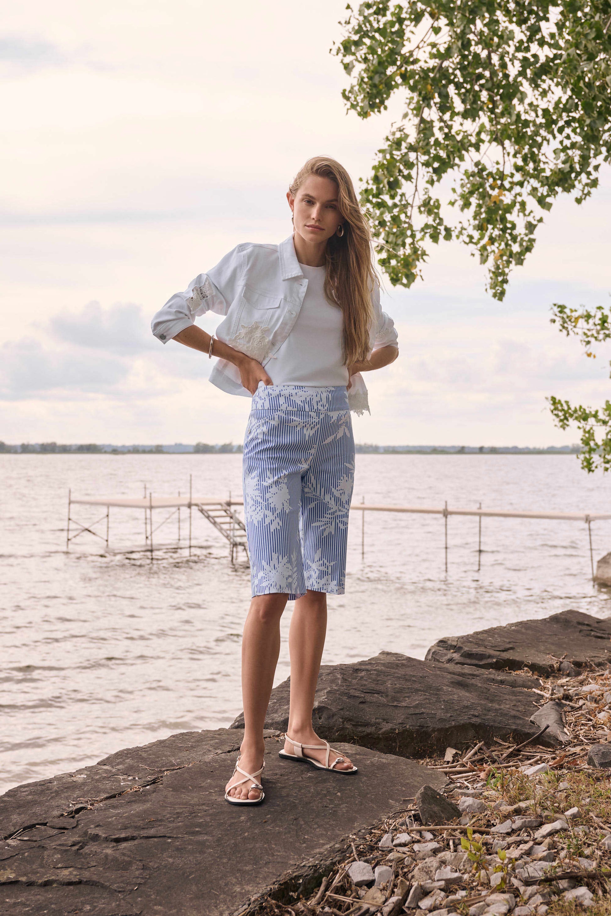 Joseph Ribkoff Blue & Vanilla Millennium Printed Bermuda Shorts