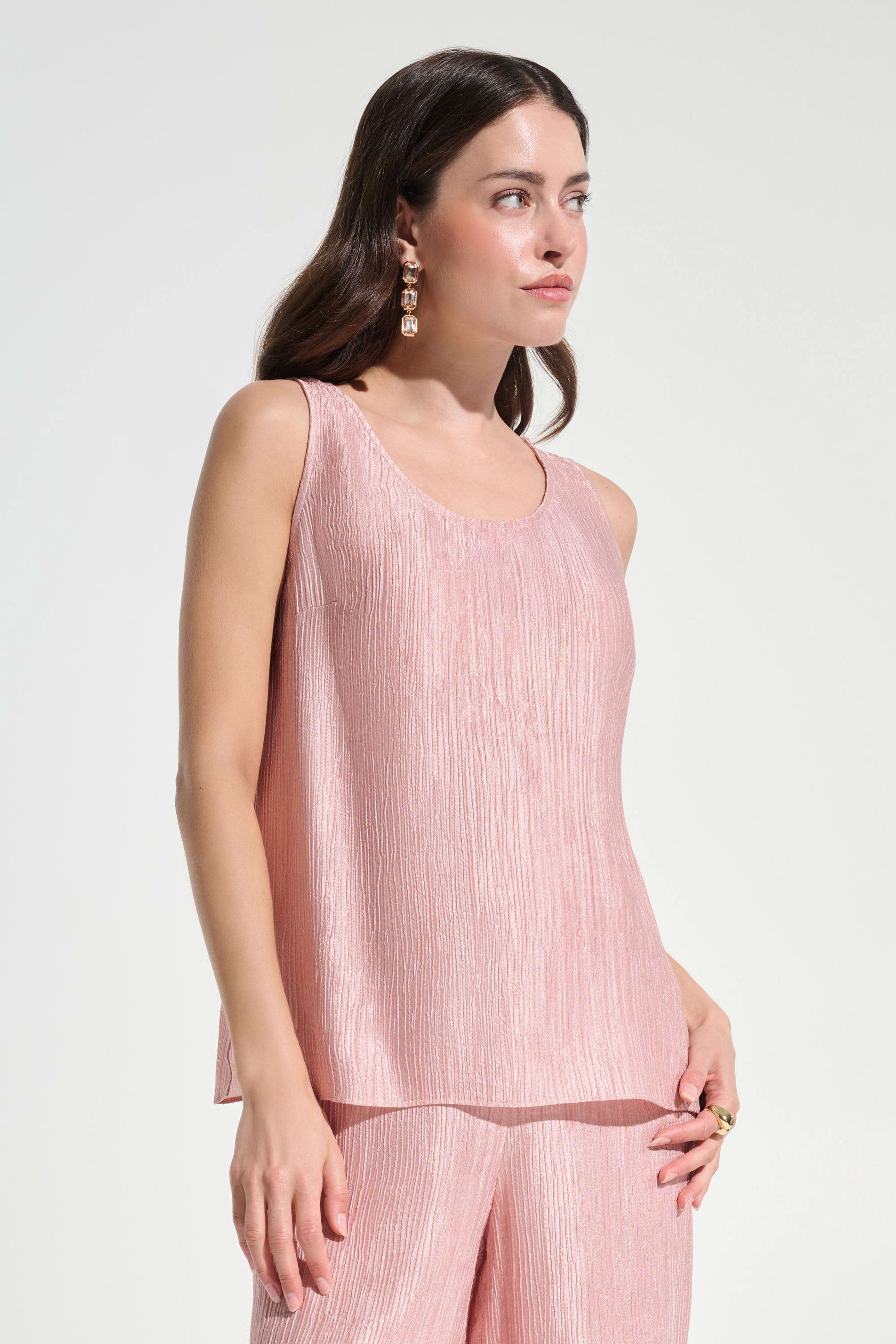 Joseph Ribkoff Rose Crinkle Jacquard Sleeveless Straight Top