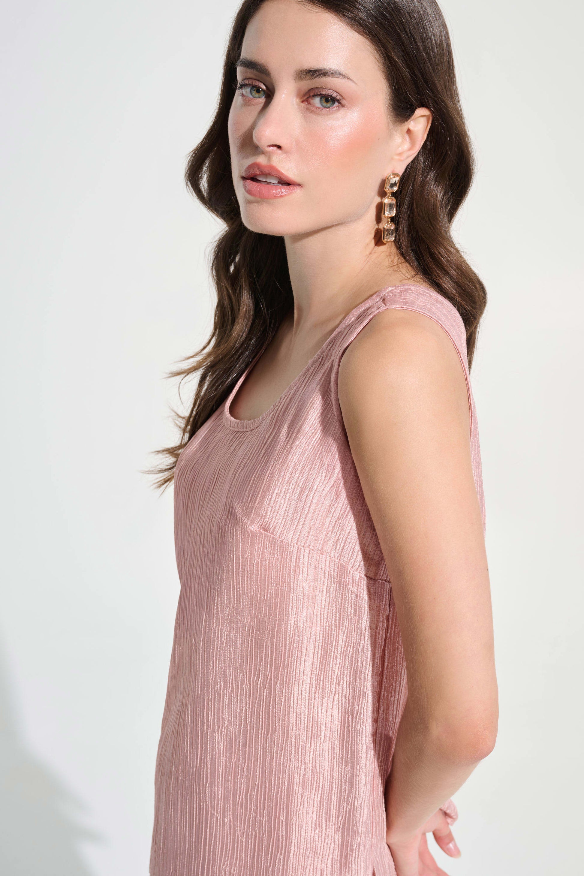 Joseph Ribkoff Rose Crinkle Jacquard Sleeveless Straight Top