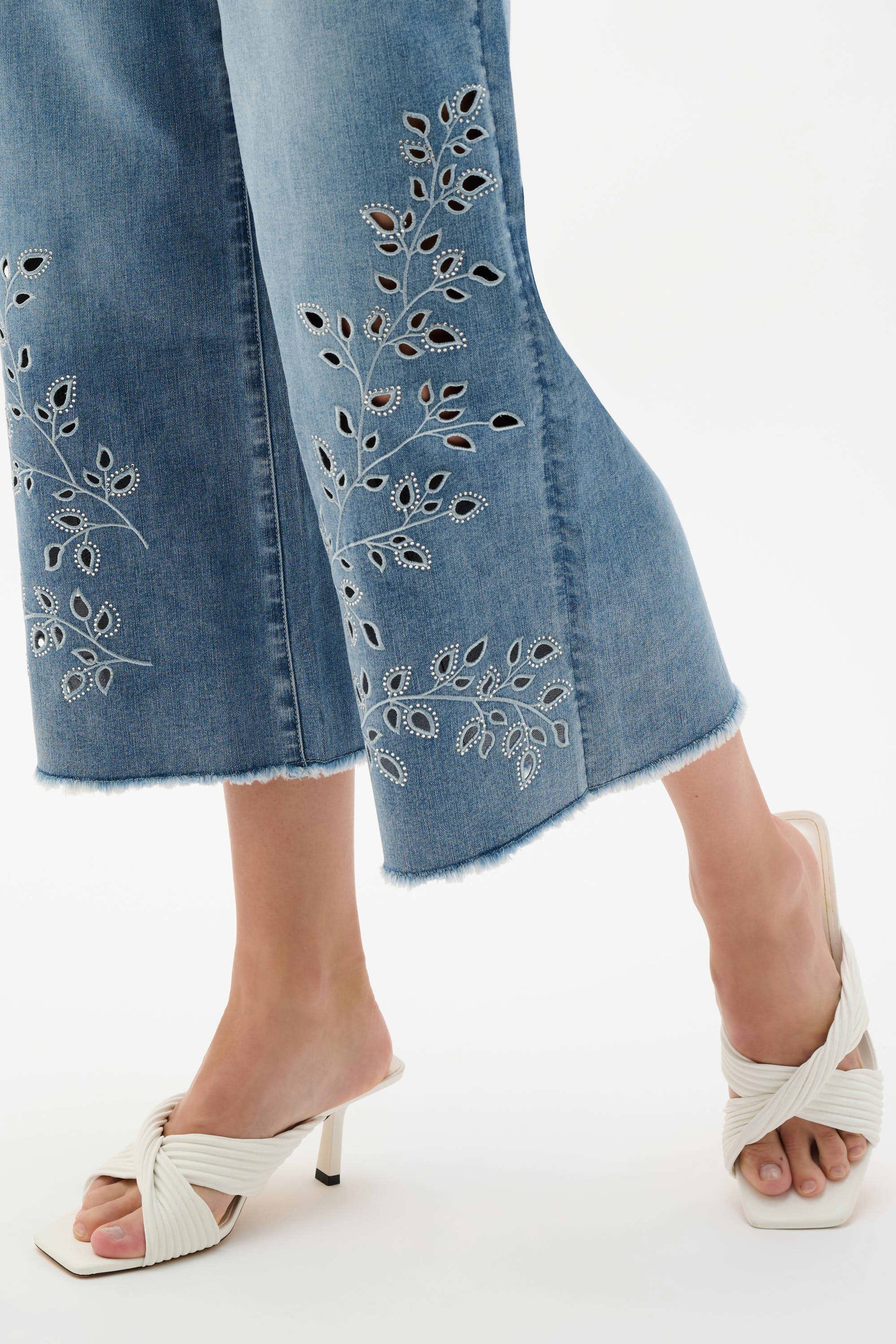 Joseph Ribkoff Blue Repreve® Denim Wide Leg Crop Jeans With Embroidery