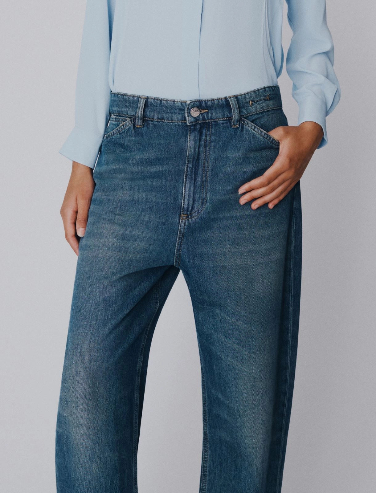 Marella Navy High-Waisted Mom-Fit Jeans