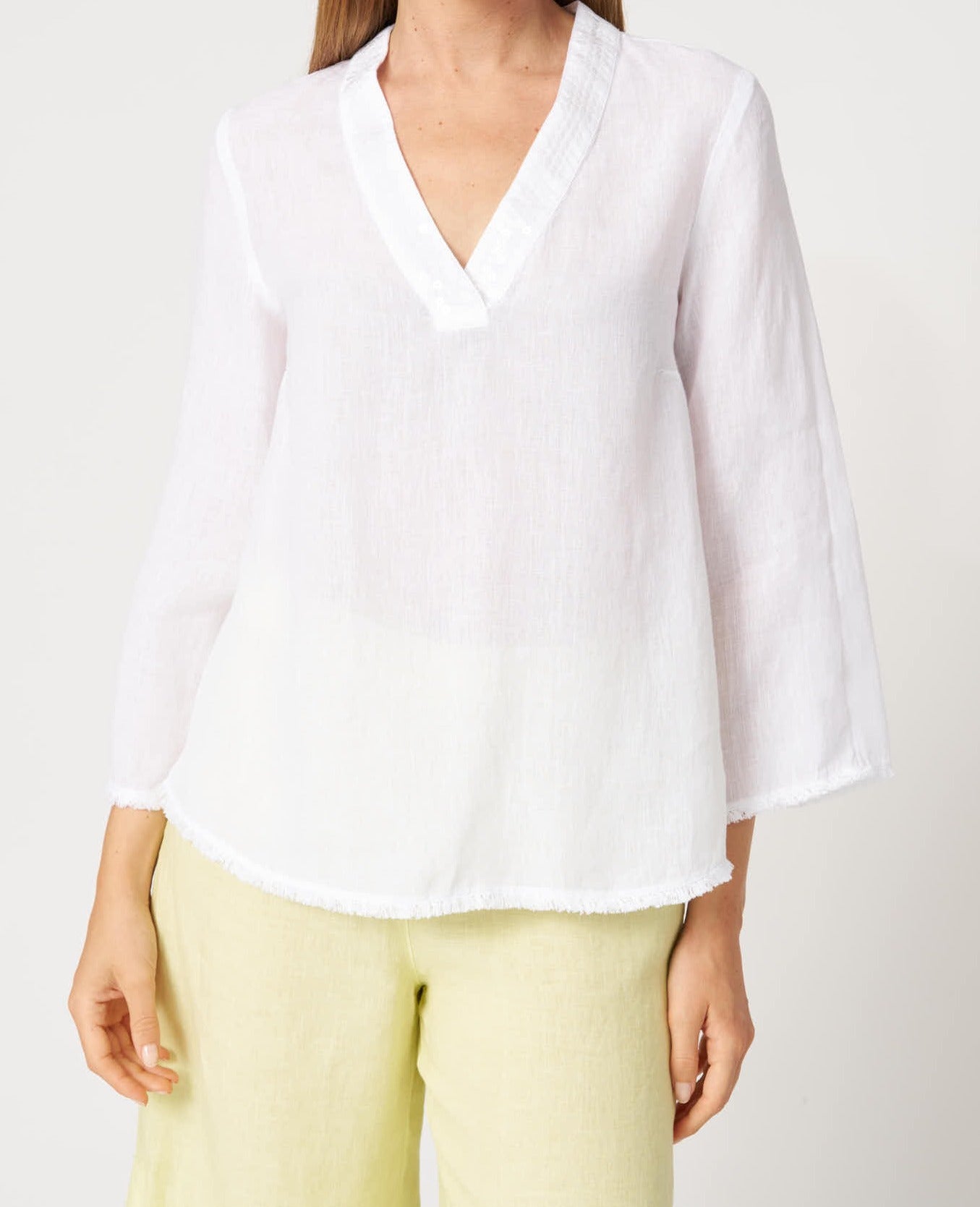 120 Lino White Linen Deep V Neck 3/4 sleeve Top with Sequin Detailing 33ALIW1PL3
