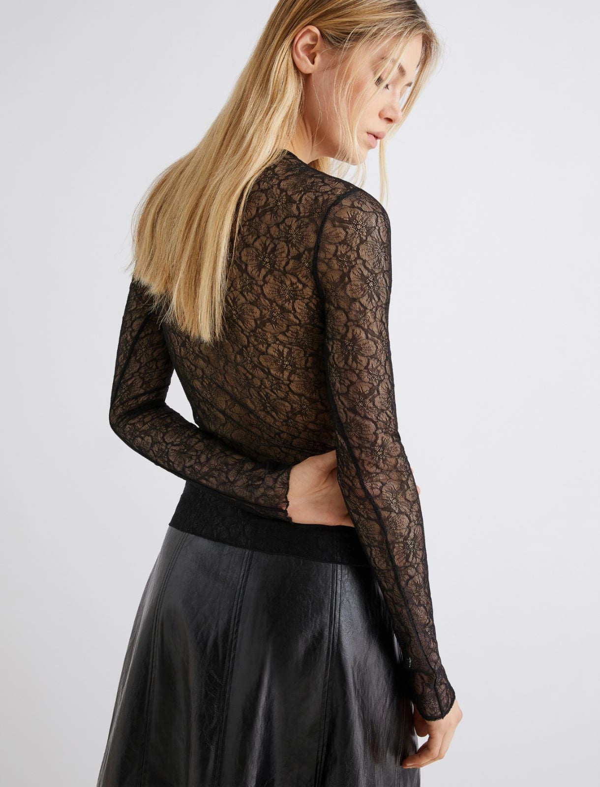 Marella stretch lace top Ebano