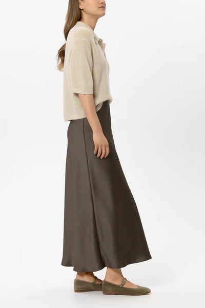 Luisa Cerano Muskat Long Slim Satin Skirt 548343
