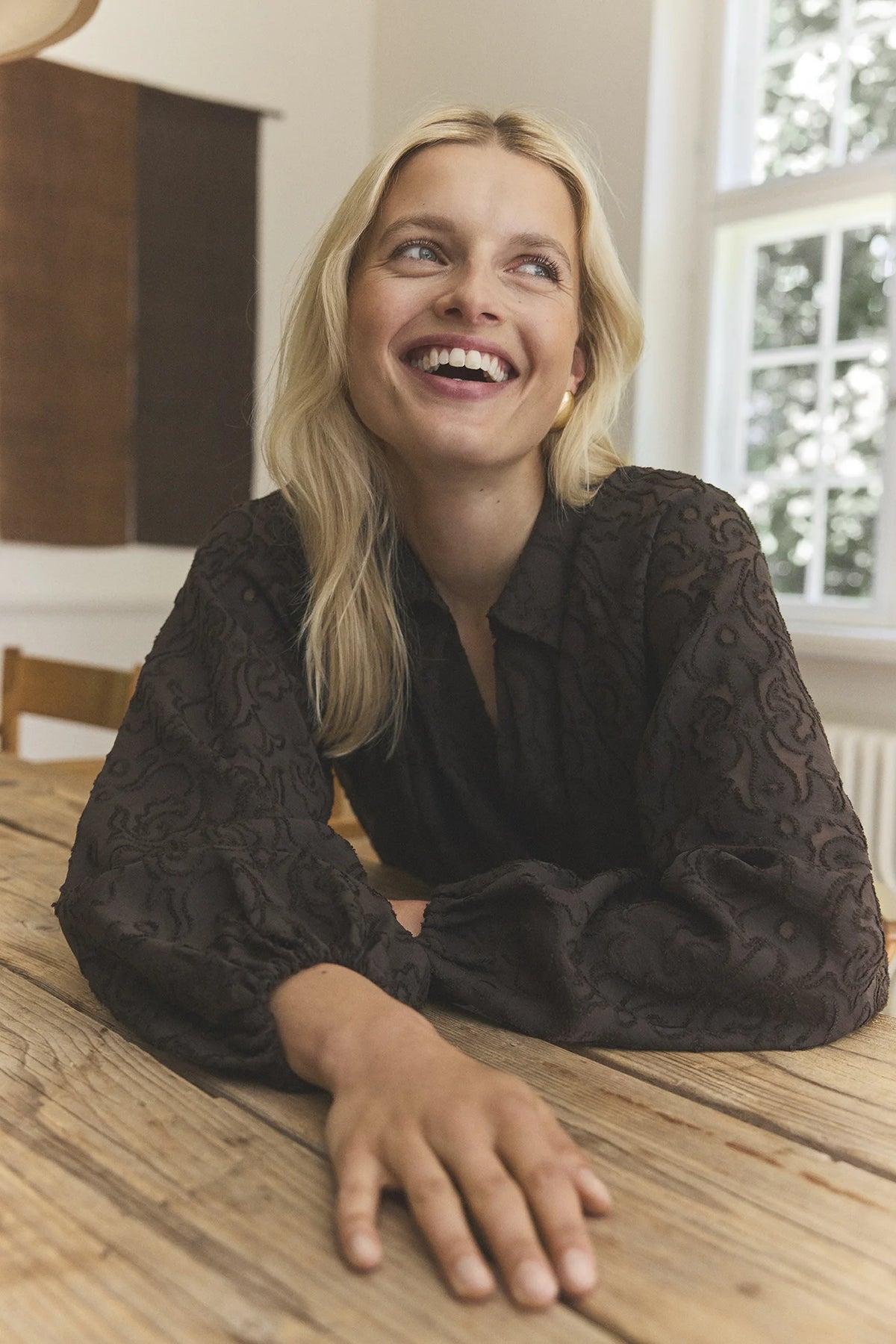 Gustav Dark Brown Embroidered Blouse – V-Neck Collar Long Sleeve