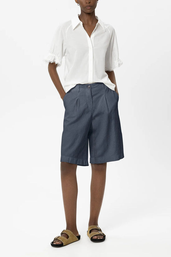 Luisa Cerano Tinted Blue Bermuda Shorts in Linen Blend 638883