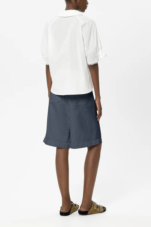 Luisa Cerano Tinted Blue Bermuda Shorts in Linen Blend 638883