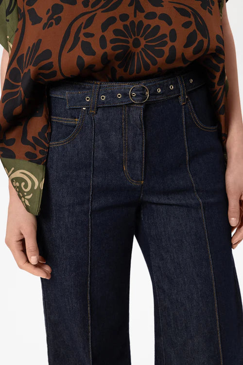 Luisa Cerano Authentic Dark Denim Flared Jeans