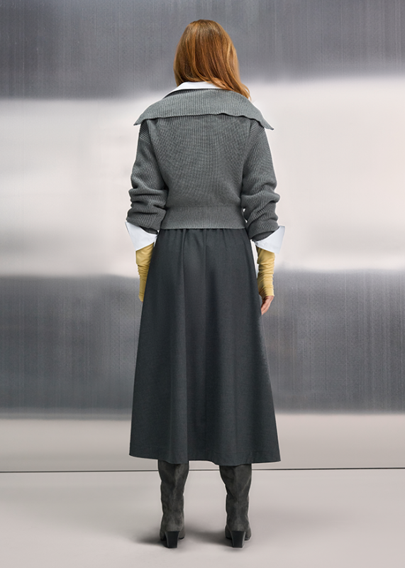 Riani Coal Coloured Maxi Skirt with Waist Pleats