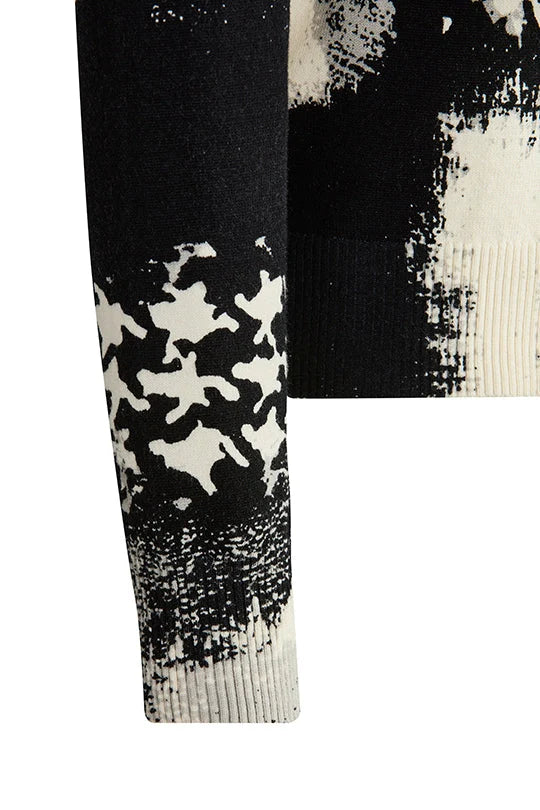 Faber Ivory/Black Fine Knit Crew Neck Sweater with Print