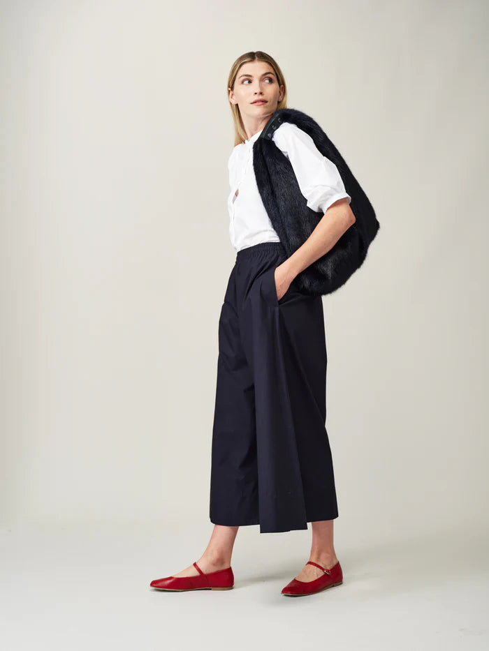 Helen Moore Navy Oversize Faux Fur Triangle bag