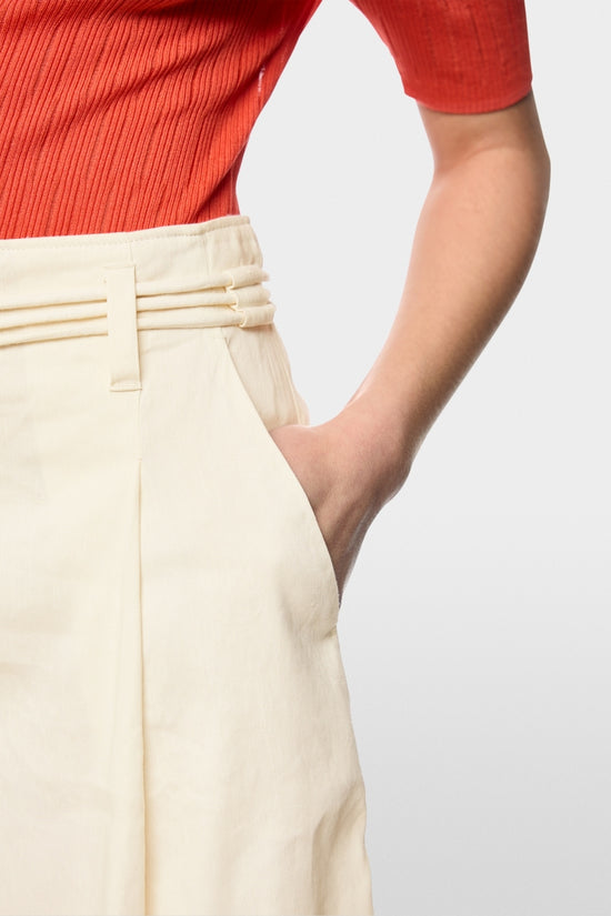 Marc Cain Ecru Warangal Linen Blend Shorts