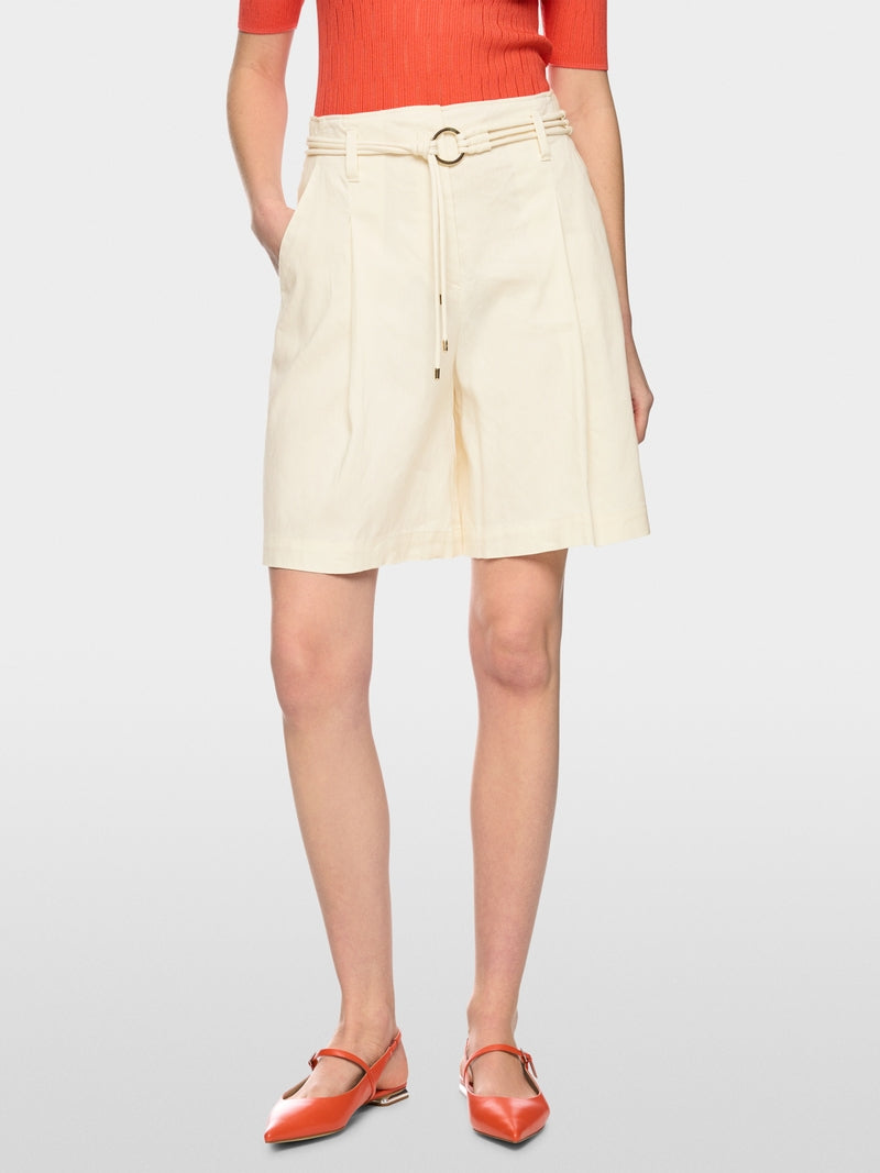 Marc Cain Ecru Warangal Linen Blend Shorts