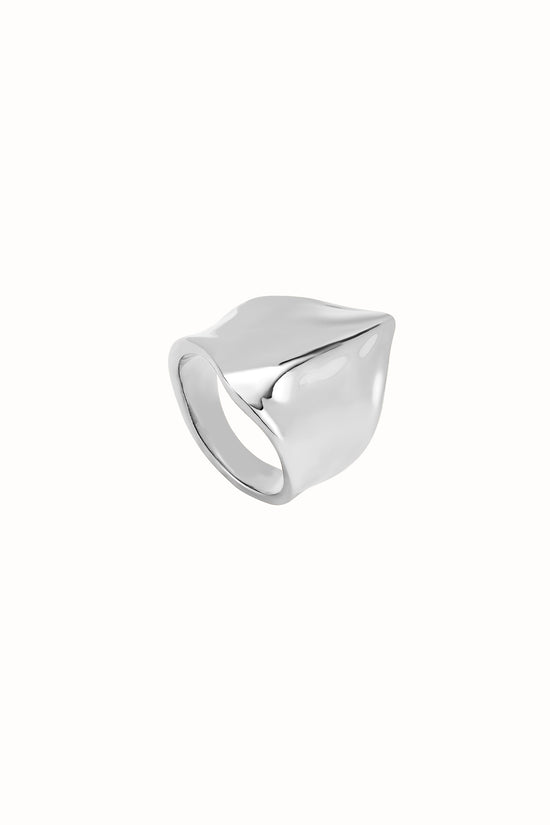 Uno de 50 Silver Ring with the Shape of a Manta Ray ANI0812