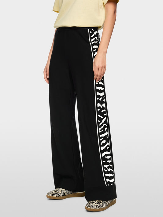 Marc Cain Sports Black Welkom Wide Leg Trousers AS81.25 M09