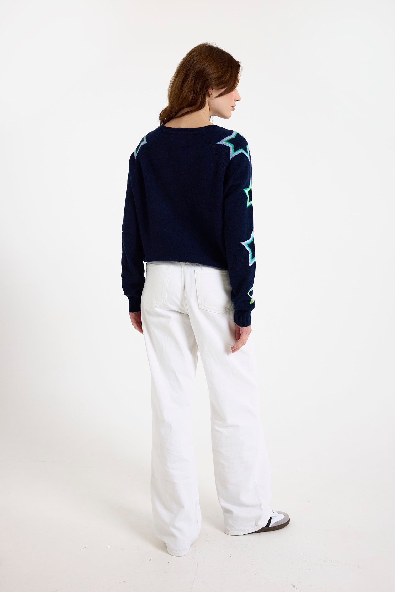 Brodie navy pop star sleeve sweater B019